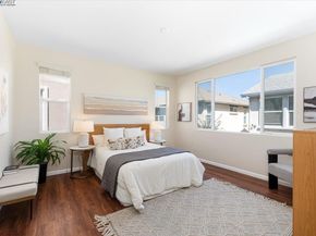 9436 Dunbar Dr, Oakland CA 94603