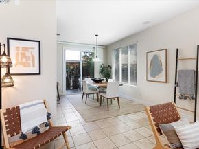 9436 Dunbar Dr, Oakland CA 94603