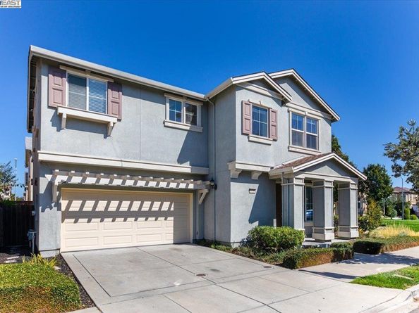 9436 Dunbar Dr, Oakland CA 94603