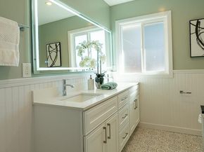 2818 Steinmetz Way, Oakland CA 94602