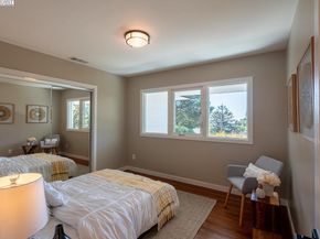 2818 Steinmetz Way, Oakland CA 94602