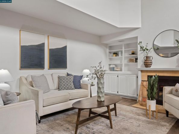 30 Hansen Ct, Moraga CA 94556
