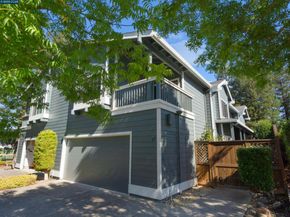 30 Hansen Ct, Moraga CA 94556