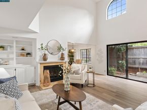 30 Hansen Ct, Moraga CA 94556