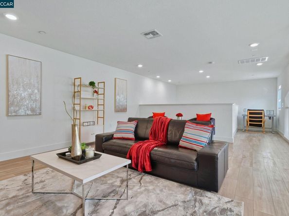 22208 Argento Loop, San Ramon CA 94583