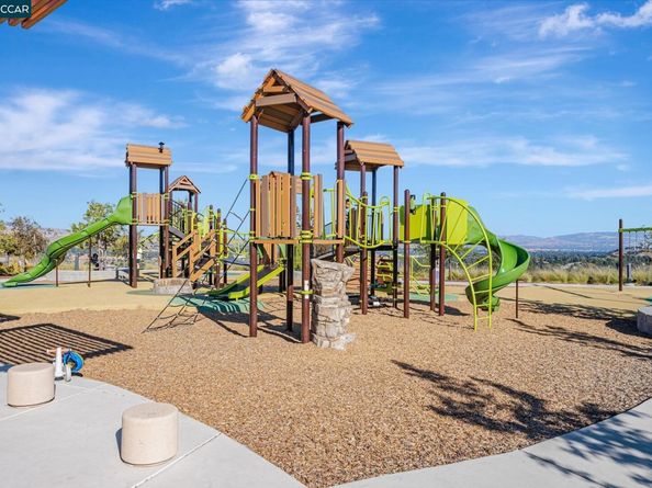 22208 Argento Loop, San Ramon CA 94583