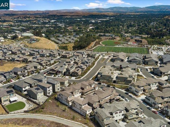 22208 Argento Loop, San Ramon CA 94583