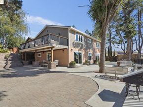 38 Lenelle Ct, Moraga CA 94556