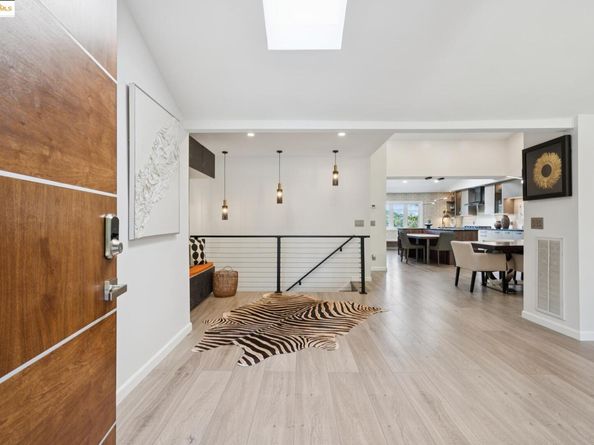 38 Lenelle Ct, Moraga CA 94556