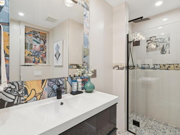 38 Lenelle Ct, Moraga CA 94556