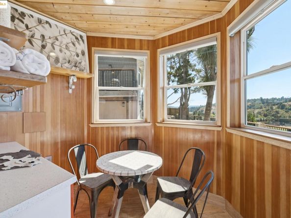 38 Lenelle Ct, Moraga CA 94556