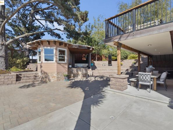 38 Lenelle Ct, Moraga CA 94556