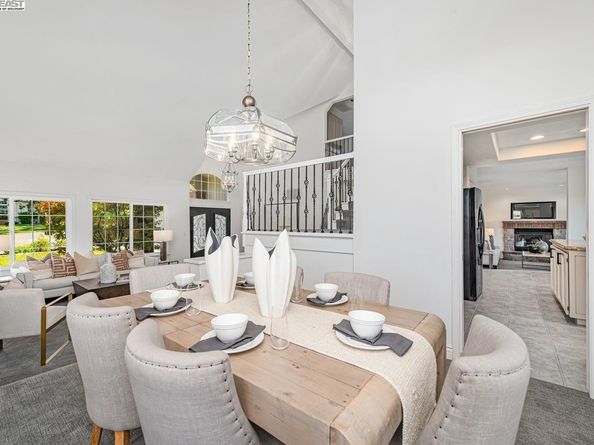 2947 Chardonnay Dr, Pleasanton CA 94566