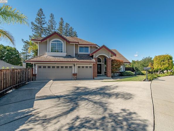 2947 Chardonnay Dr, Pleasanton CA 94566