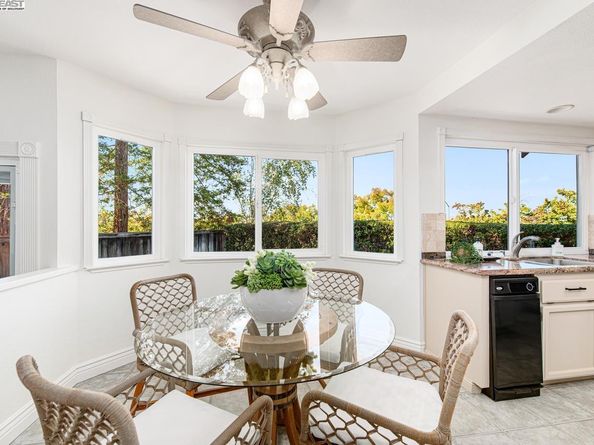 2947 Chardonnay Dr, Pleasanton CA 94566