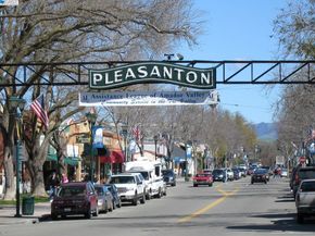 2947 Chardonnay Dr, Pleasanton CA 94566