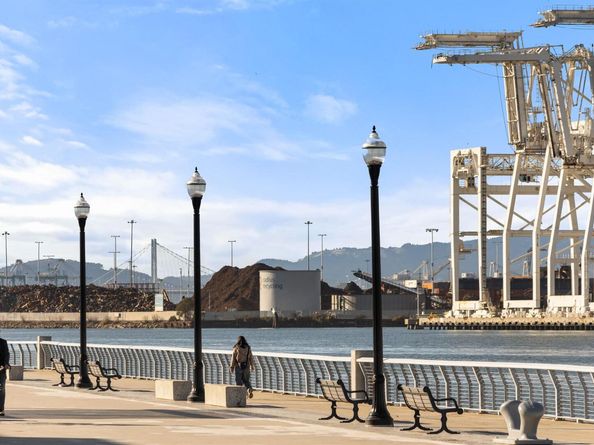 2836 Tradewind Dr, Alameda CA 94501