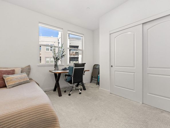 2836 Tradewind Dr, Alameda CA 94501