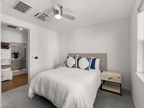 2836 Tradewind Dr, Alameda CA 94501