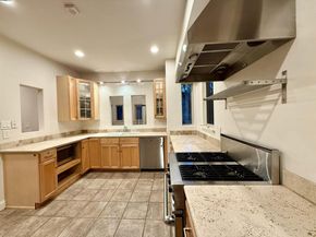 4400 Saint Andrews Rd, Oakland CA 94605