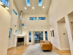 4400 Saint Andrews Rd, Oakland CA 94605