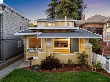 1017 Lincoln Ave