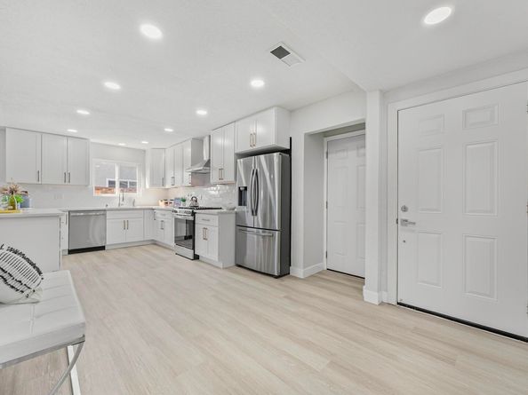 3134 Warwick Rd, Fremont CA 94555