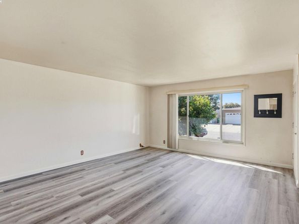 19736 Times Ave, Hayward CA 94541