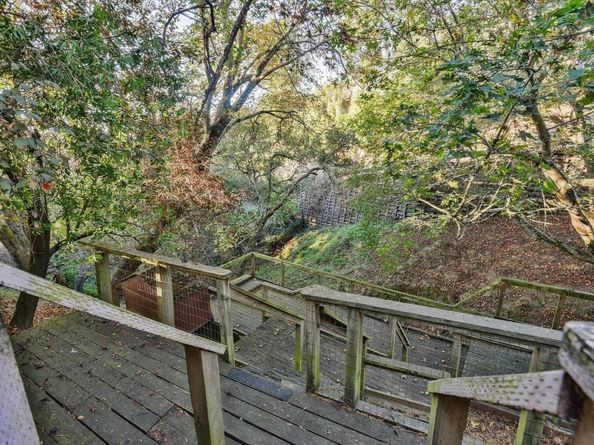 5909 Colton Blvd, Oakland CA 94611