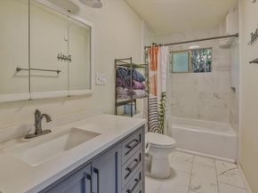 5909 Colton Blvd, Oakland CA 94611