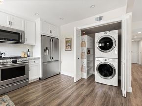 1515 Schenone Ct F, Concord CA 94521