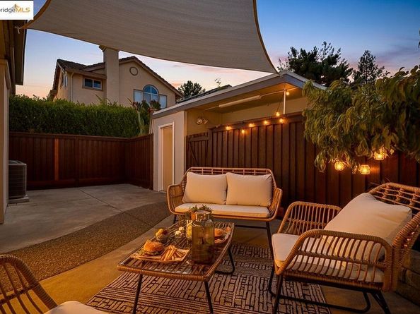 1515 Schenone Ct F, Concord CA 94521