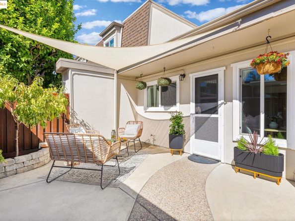 1515 Schenone Ct F, Concord CA 94521