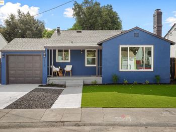 10945 Estepa Dr