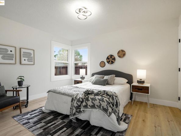10945 Estepa Dr, Oakland CA 94603