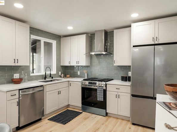 10945 Estepa Dr, Oakland CA 94603