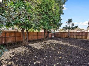 10945 Estepa Dr, Oakland CA 94603