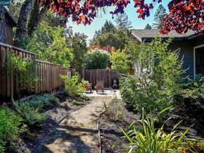 1096 Mountain View Blvd, Walnut Creek CA 94596