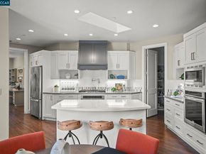 1096 Mountain View Blvd, Walnut Creek CA 94596