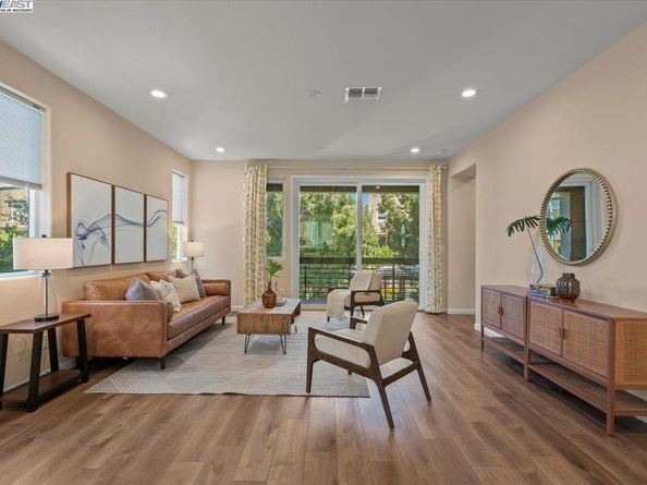 5670 El Dorado Ln, Dublin CA 94568