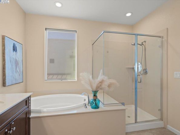 5670 El Dorado Ln, Dublin CA 94568