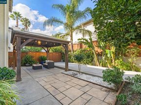 318 Bentley Ct, Pacheco CA 94553