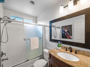 318 Bentley Ct, Pacheco CA 94553