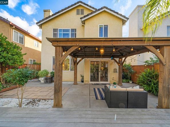 318 Bentley Ct, Pacheco CA 94553