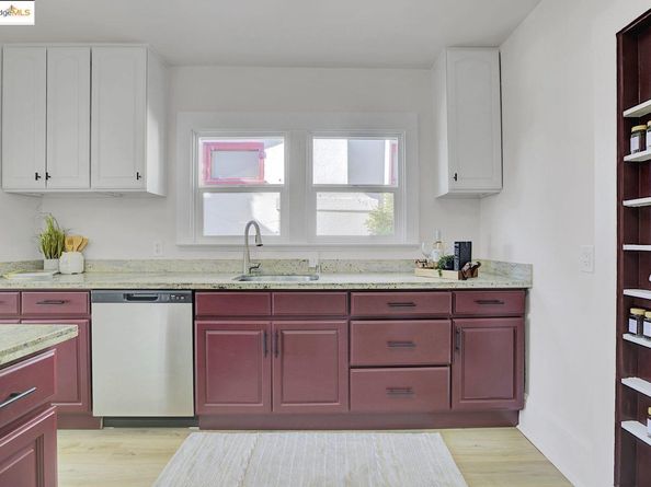 5718 Adeline St, Oakland CA 94608