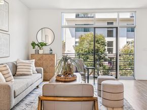 301 Liquid Sugar Dr, Emeryville CA 94608