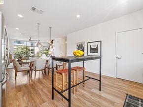 301 Liquid Sugar Dr, Emeryville CA 94608