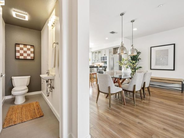 301 Liquid Sugar Dr, Emeryville CA 94608