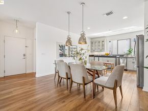 301 Liquid Sugar Dr, Emeryville CA 94608