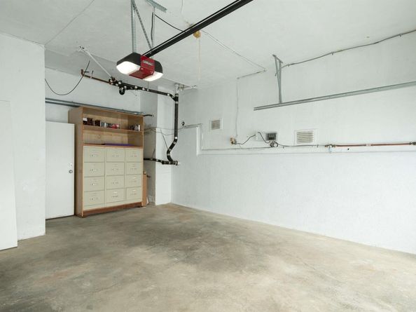 479 Vermont Ave, Berkeley CA 94707
